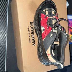 Size 33uk worn only once